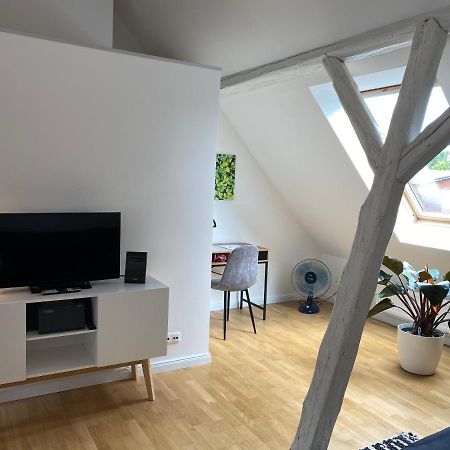 Huus Utspann Lichtdurchflutete Fewo Im Og - 23 Km Vor Hamburg Seevetal Eksteriør billede